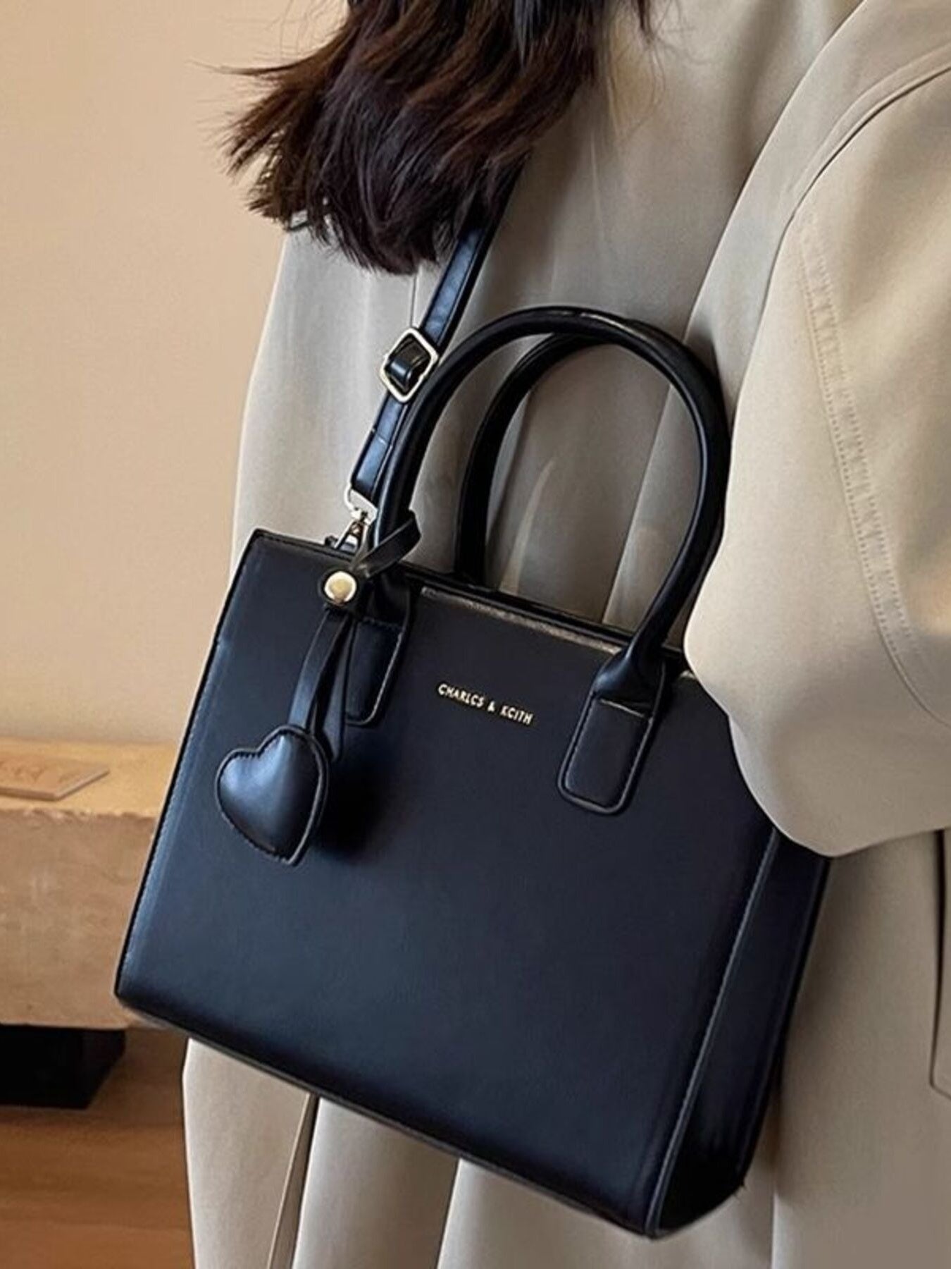 fb0f0dea7ad44236aa93a35ab0c967d8-Max