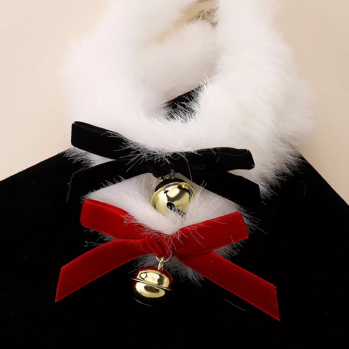 Christmas Choker Faux Fur Necklace with Red Bow Bell fb477626-ef55-4193-8046-fc9d57bc48eb-Max-Origin Trendsi