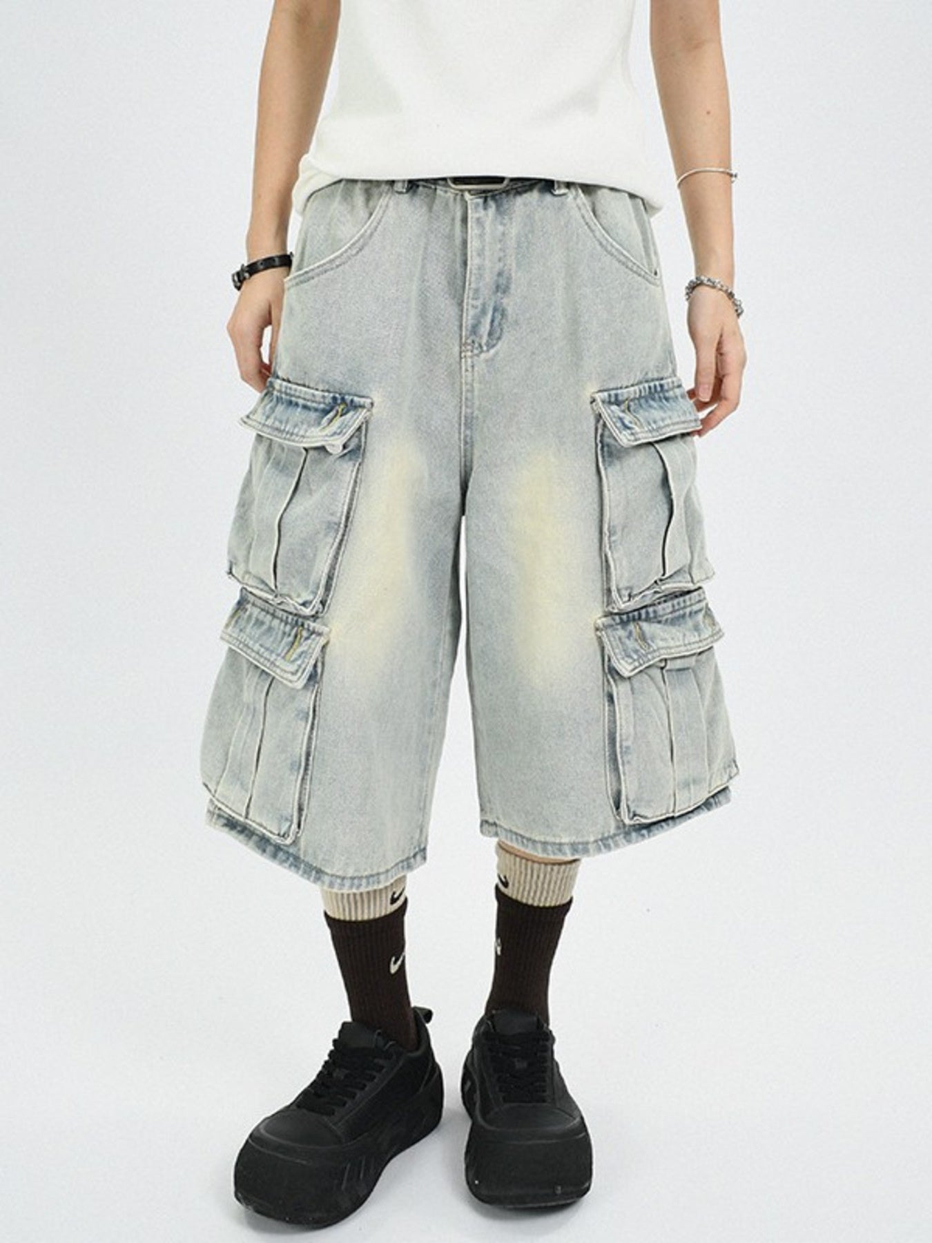 Men's Plus Size Washed Multi-Pocket Cargo Capris Jeans