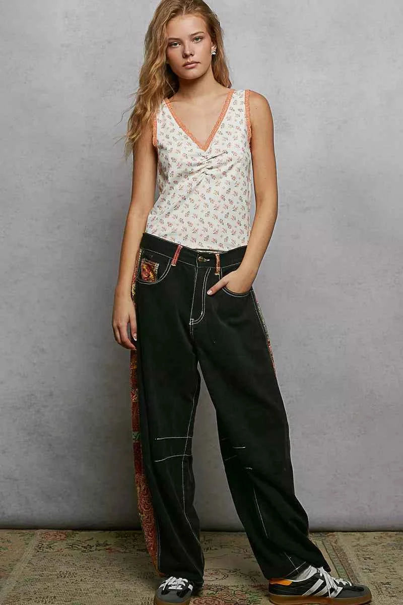 POL Tank Top Floral Ivory Ruched V-Neck with Lace Detail Blouse fd616ecb-e81b-4d62-afd1-23d0d861f804-Max-Origin Trendsi