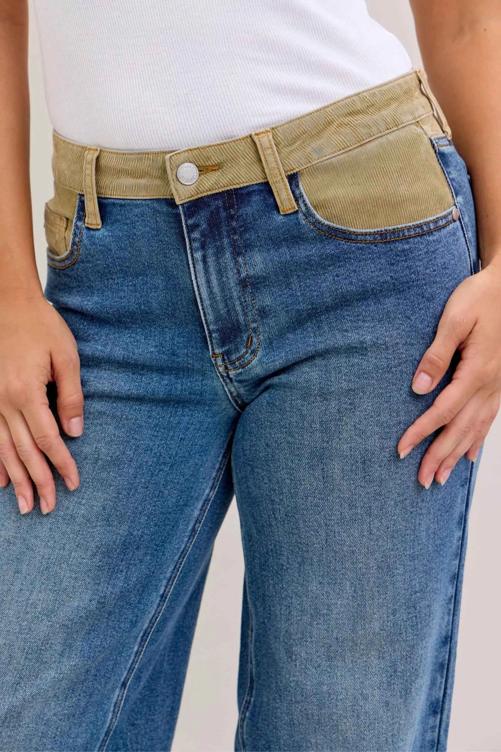 Judy Blue Straight Jeans MR Column with Corduroy Waist Medium Wash fe003edc-a5f1-473d-959b-deefa769cea5-Max-Origin Trendsi