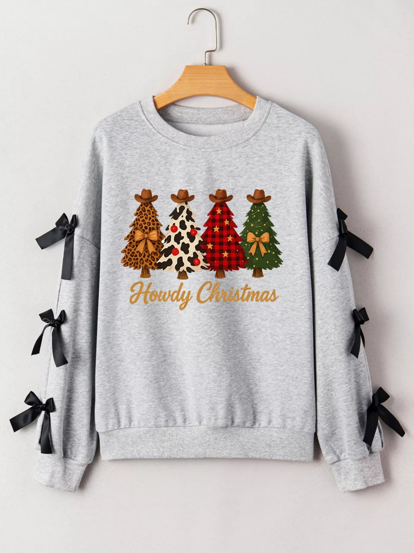 Howdy Christmas Sweatshirt 4 Trees Ribbon Bow Decor Light Gray ff36be27ea5b454aad7ab06ca8f61ac0-Max-Origin Trendsi